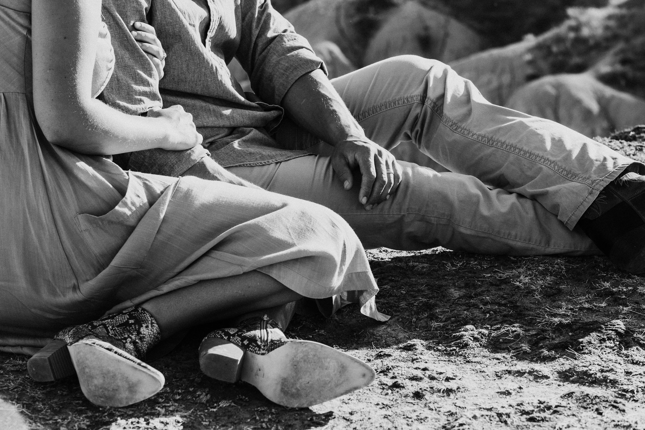 CouplePhotography_Peyton+JohnMarc_Badlands,SouthDakota-27.jpg