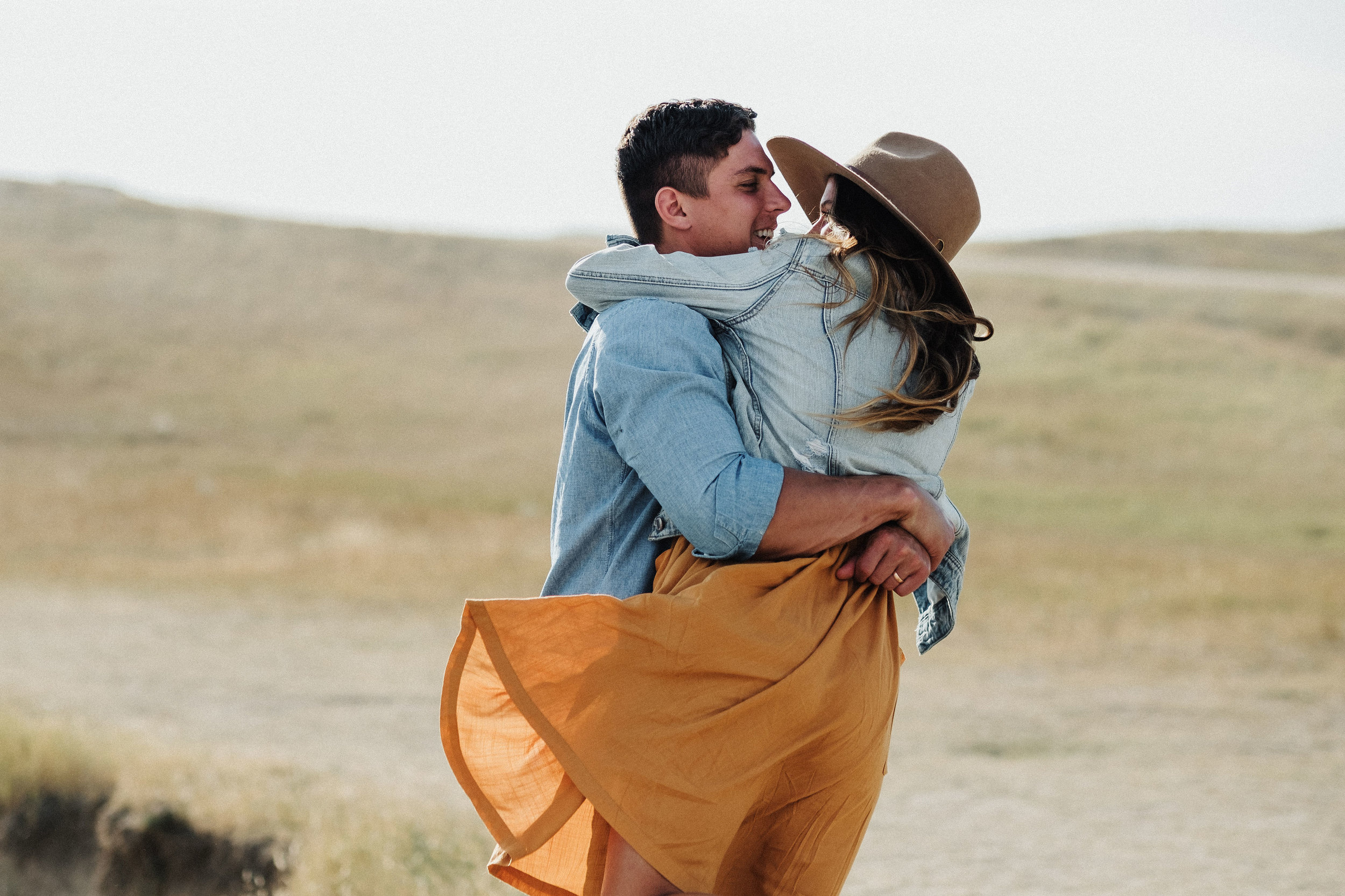 CouplePhotography_Peyton+JohnMarc_Badlands,SouthDakota-5.jpg