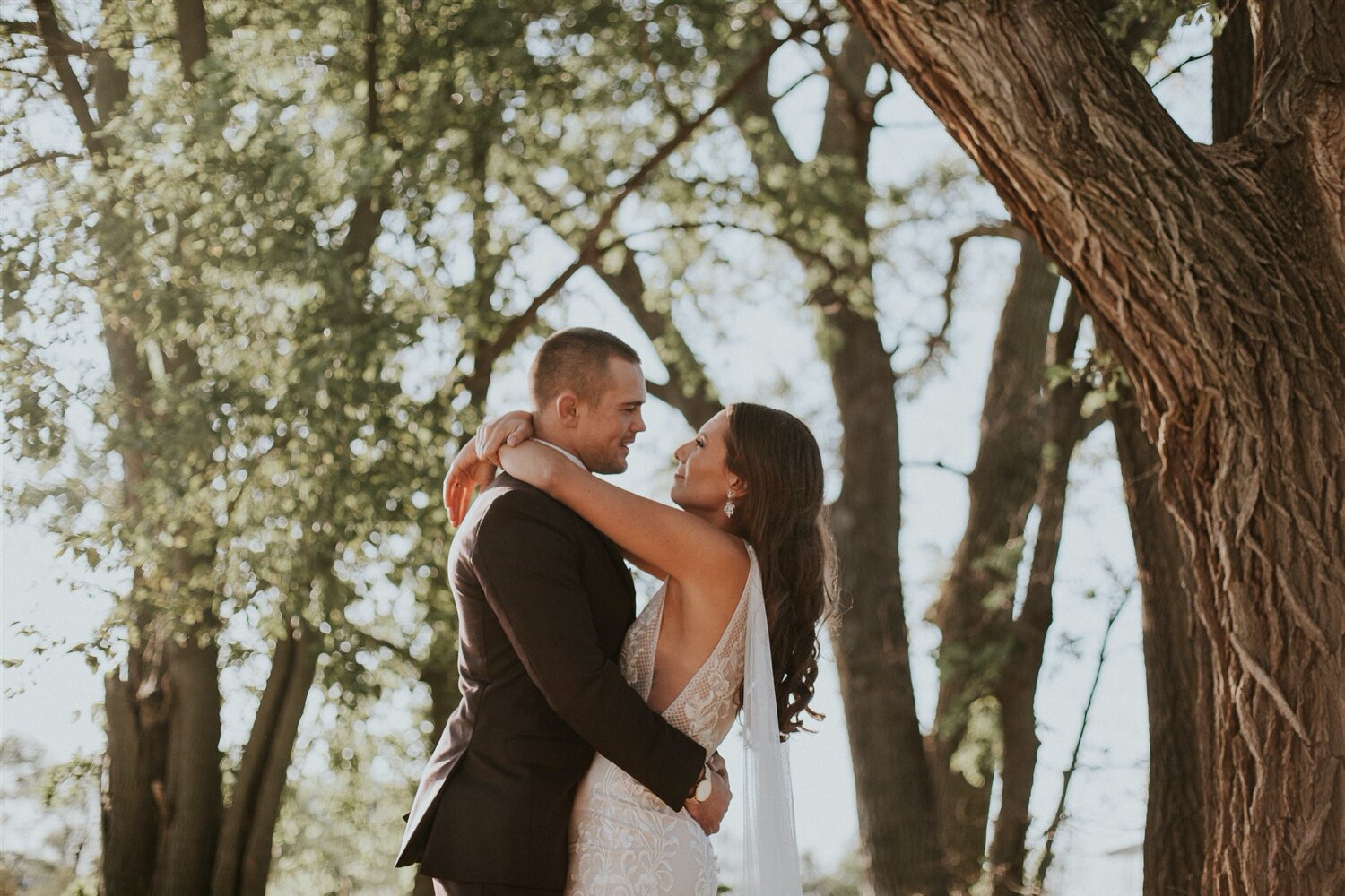  Cottonwood Pavilion Wedding | Shenandoah Iowa Wedding | Iowa Wedding Photographer Shenandoah Wedding | Iowa Wedding, Shenandoah Iowa Wedding Vendors Iowa-Wedding-Vendors, Iowa-Wedding-Photography, Wedding-Photographers-Near-Me, Wedding-Photographer,