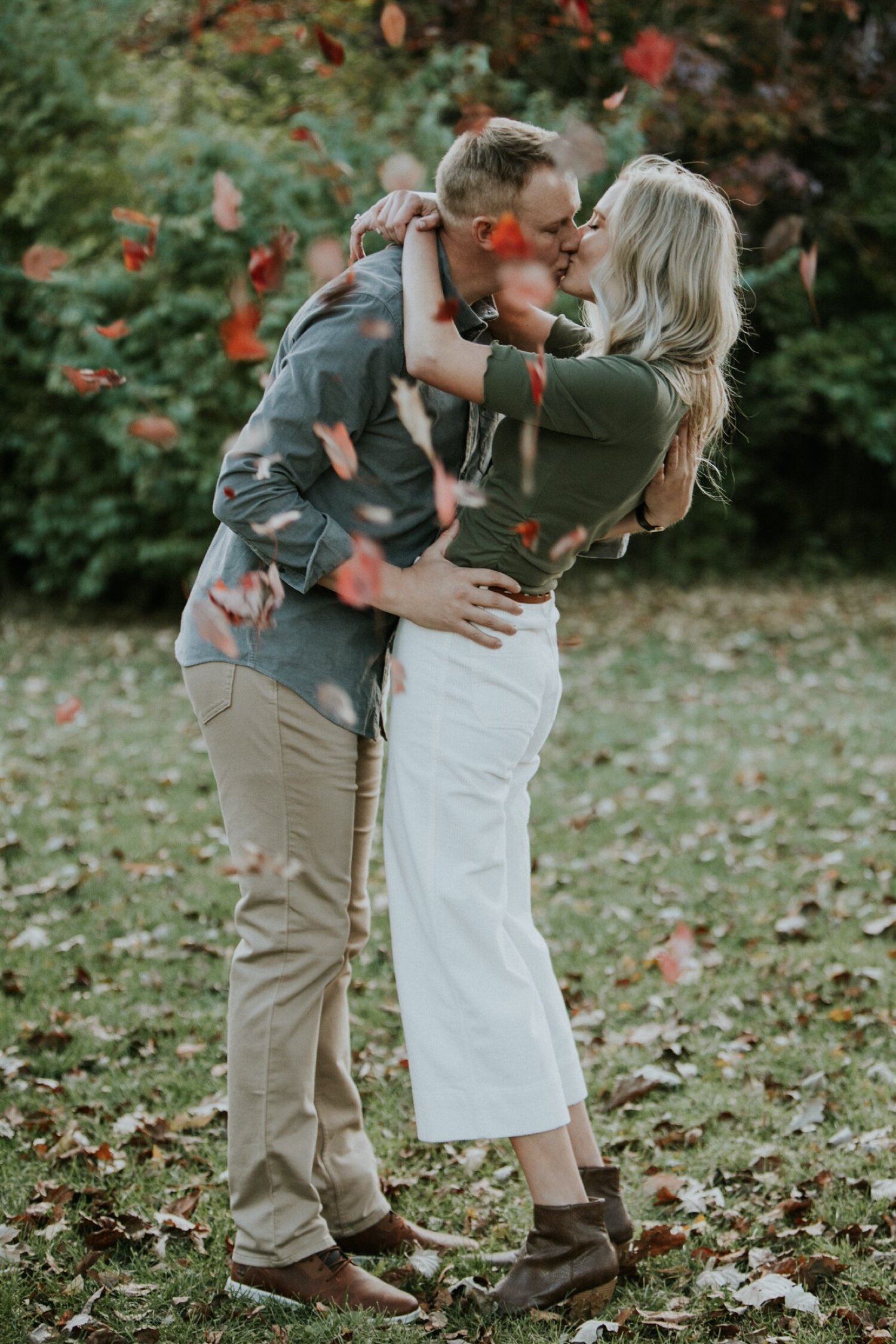  Meadowbrook Park, Urbana, IL Engagement Session | Illinois Engagement Photographer Midwest Engagement Photographer, Midwest Engagement Photography, Sioux Falls Wedding Photographers, Wedding Photography, Engagement Photos, Engagement Photography, Si