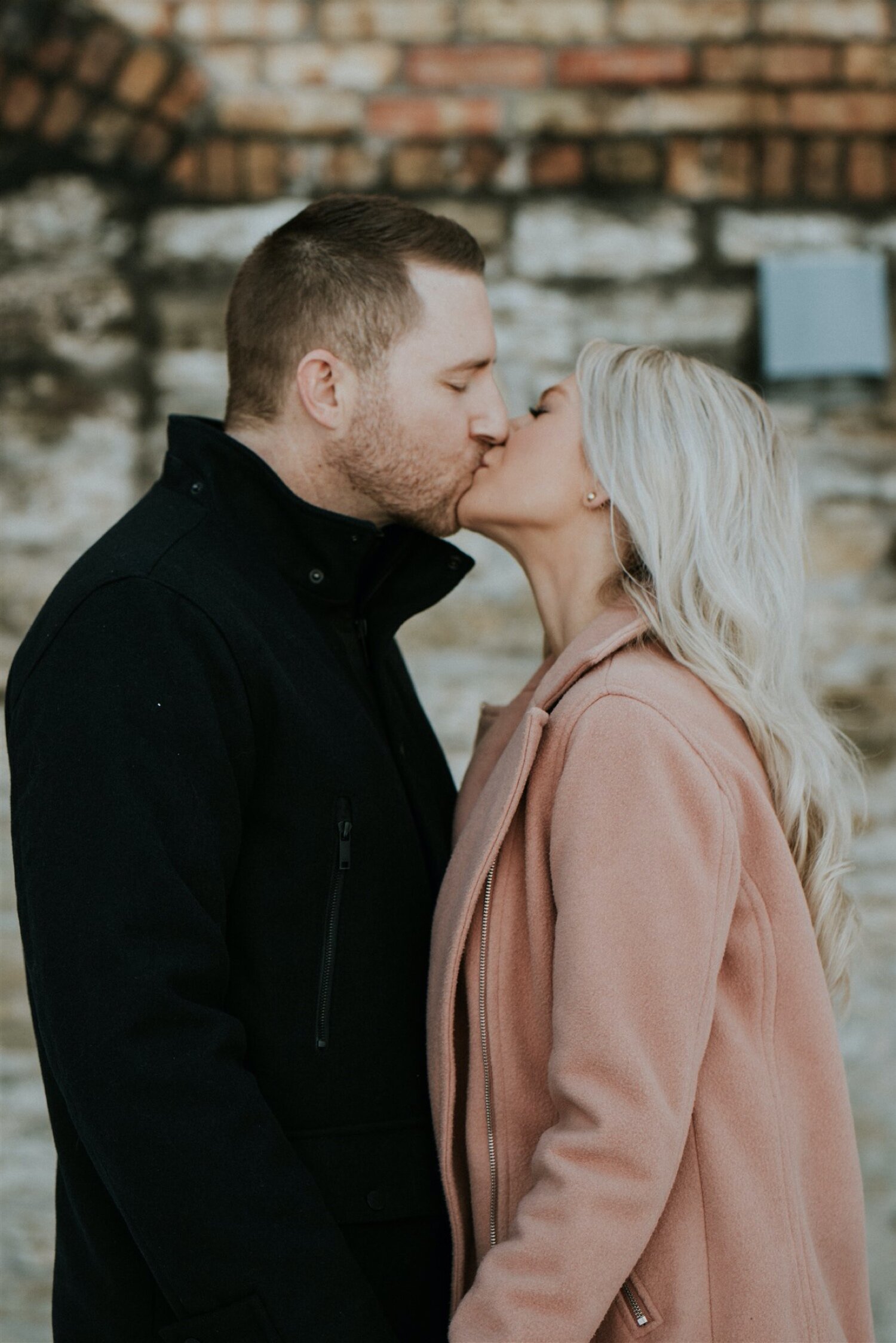  Downtown Minneapolis Engagement Session | Minnesota Engagement Photographer Minneapolis Engagement Photographer, Minnesota Engagement Photography, Minneapolis Photographer, Twin Cities Photographer  Engagement Photos Downtown, Engagement Photos Wint