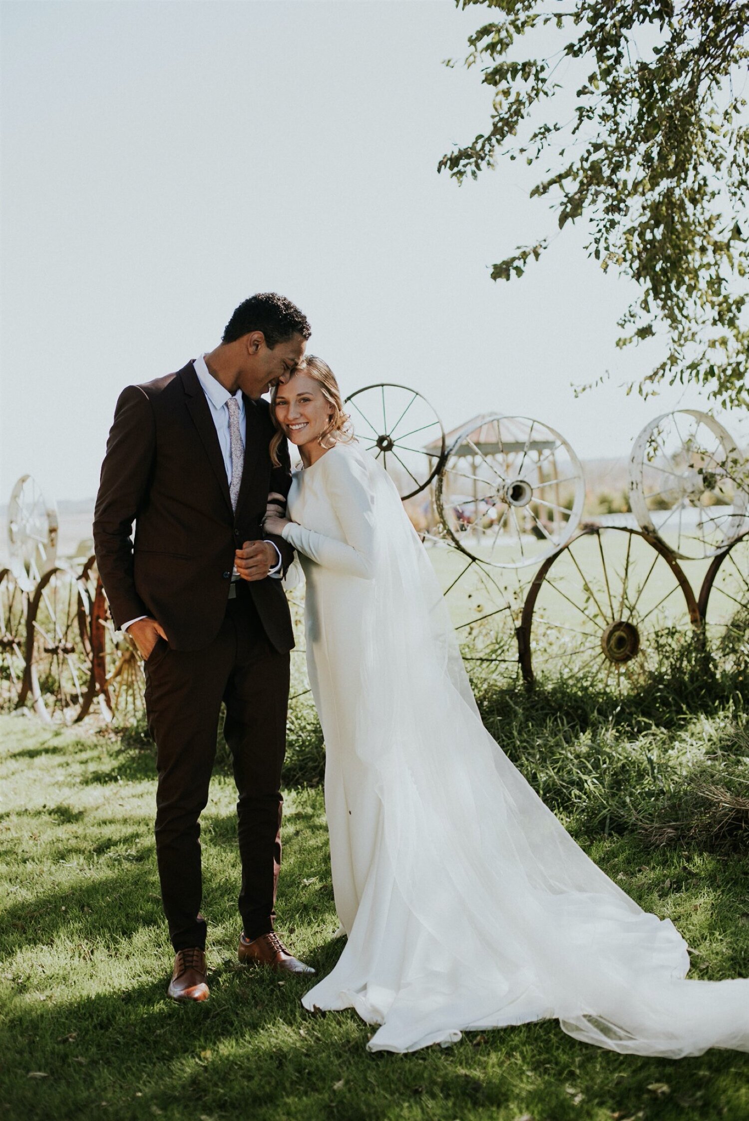  Canton Barn Wedding | Sioux Falls Wedding Photographer    Sioux Falls Wedding Photography, South Dakota Wedding Photography, Wedding Photographer Sioux Falls, Wedding Photographer Near Me, Professional Photographer, Couple Photography Canton Barn We