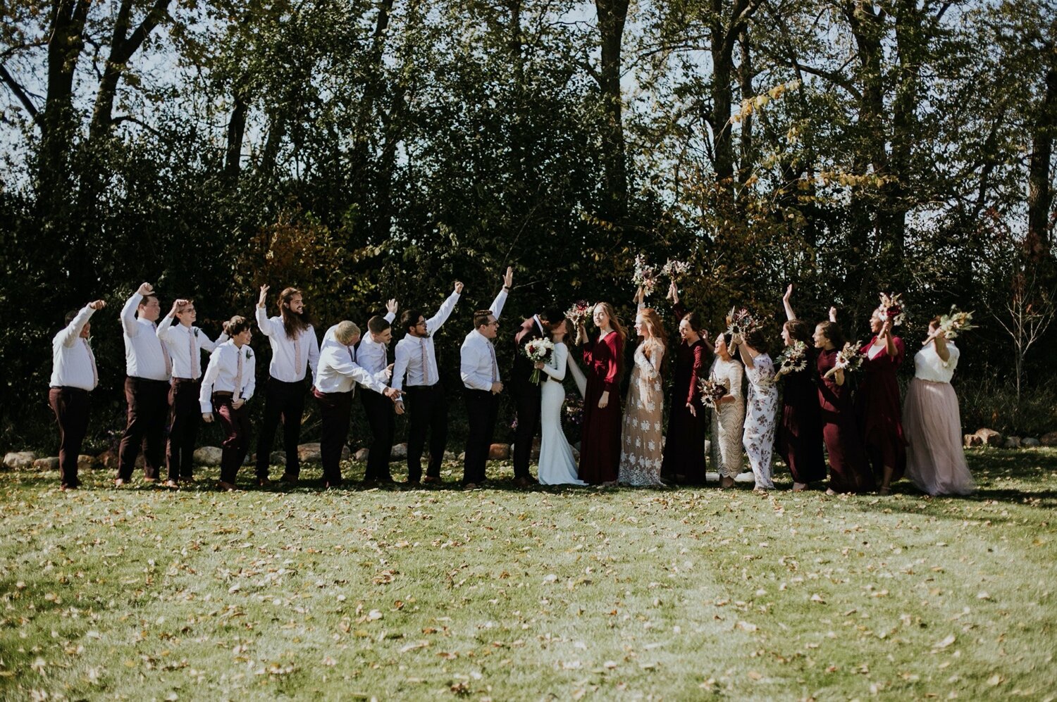  Canton Barn Wedding | Sioux Falls Wedding Photographer Sioux Falls Wedding Photography, South Dakota Wedding Photography, Wedding Photographer Sioux Falls, Wedding Photographer Near Me, Professional Photographer, Couple Photography Canton Barn Weddi