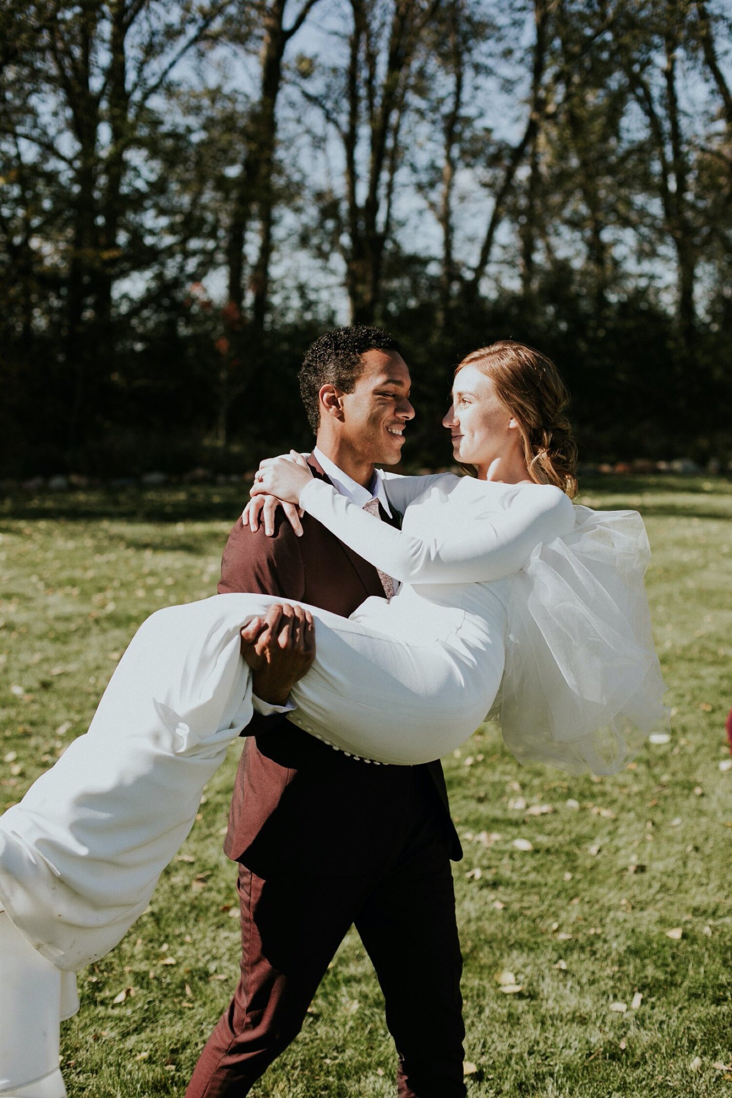  Canton Barn Wedding | Sioux Falls Wedding Photographer Sioux Falls Wedding Photography, South Dakota Wedding Photography, Wedding Photographer Sioux Falls, Wedding Photographer Near Me, Professional Photographer, Couple Photography Canton Barn Weddi