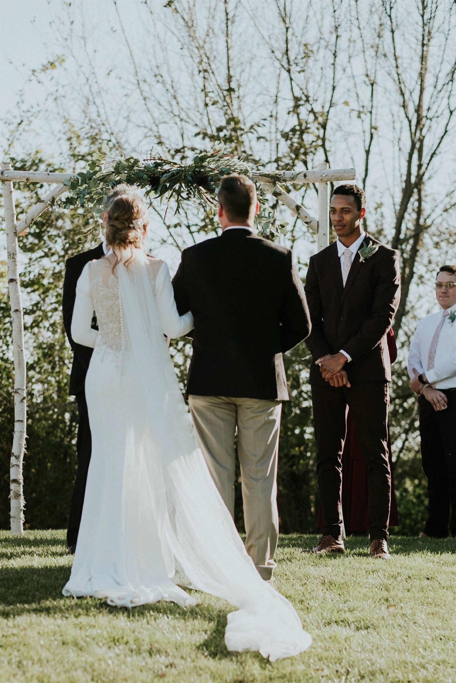  Canton Barn Wedding | Sioux Falls Wedding Photographer Sioux Falls Wedding Photography, South Dakota Wedding Photography, Wedding Photographer Sioux Falls, Wedding Photographer Near Me, Professional Photographer, Couple Photography Canton Barn Weddi