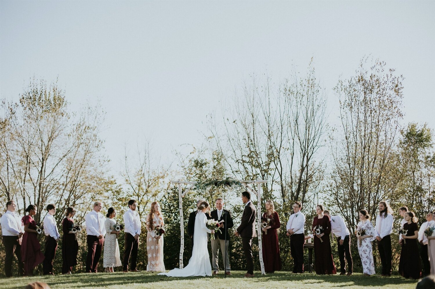  Canton Barn Wedding | Sioux Falls Wedding Photographer Sioux Falls Wedding Photography, South Dakota Wedding Photography, Wedding Photographer Sioux Falls, Wedding Photographer Near Me, Professional Photographer, Couple Photography Canton Barn Weddi