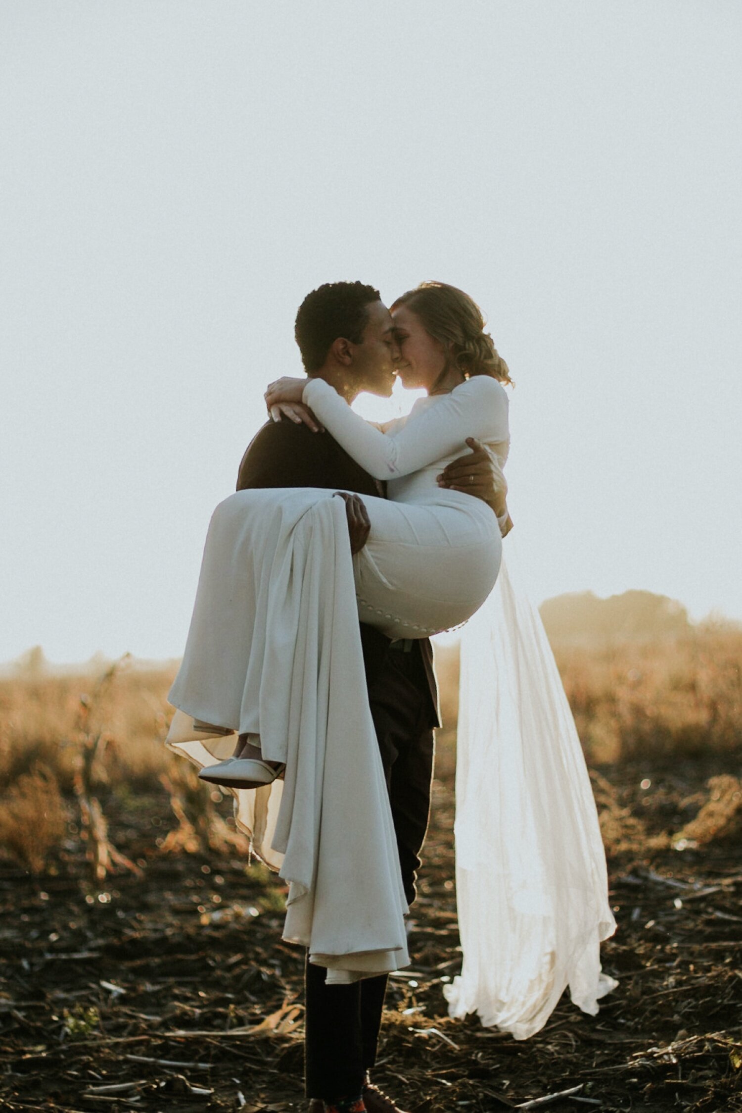  Canton Barn Wedding | Sioux Falls Wedding Photographer Sioux Falls Wedding Photography, South Dakota Wedding Photography, Wedding Photographer Sioux Falls, Wedding Photographer Near Me, Professional Photographer, Couple Photography Canton Barn Weddi