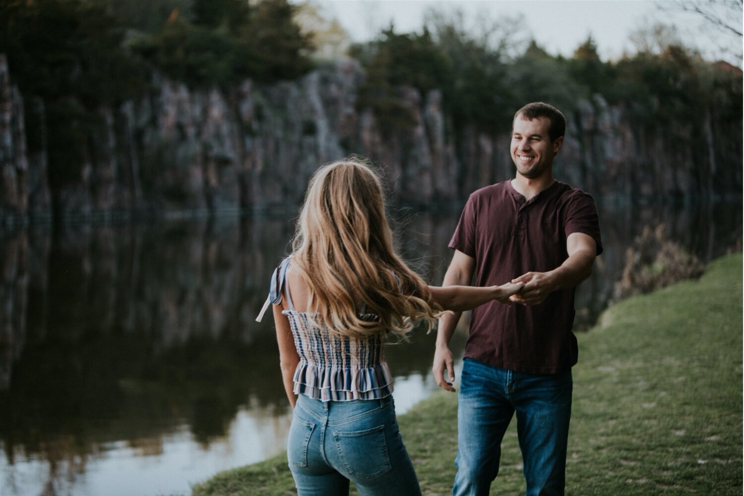 13_Sioux Falls Engagement Photographer _ Pallisades State Park + Mackenzie + Todd-82.jpg